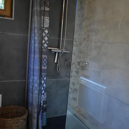 Maison D'hote A La Campagne Dans Un Corps De Ferme 3* Sainte-Gemme (Tarn)